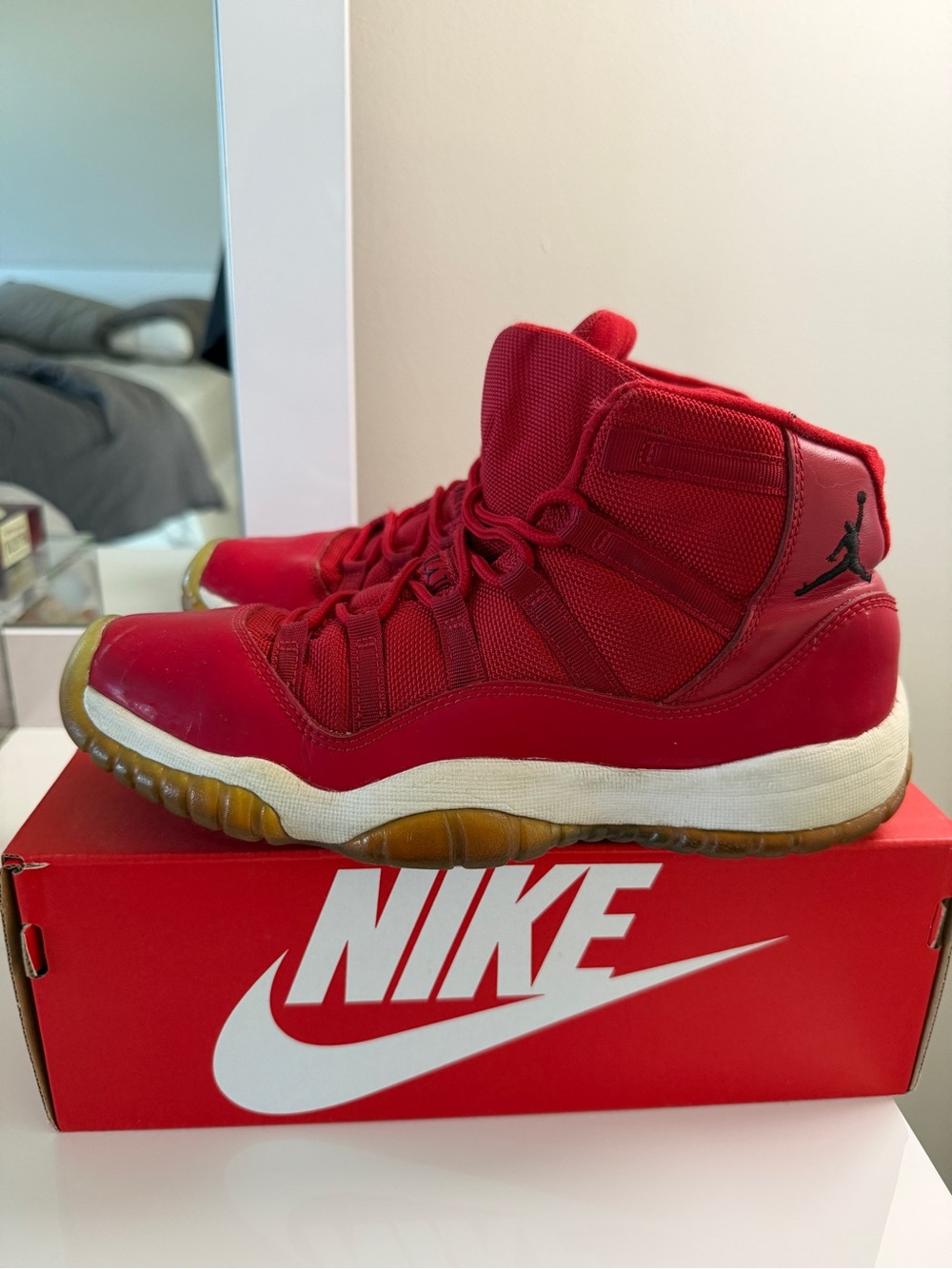 Nike Jordan 11 Jordan IX Retro Win Like 96 7Y sneakers